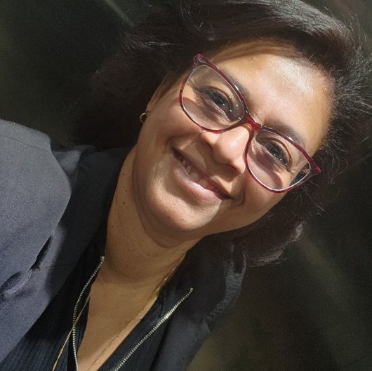 Elaine de Lima Pereira