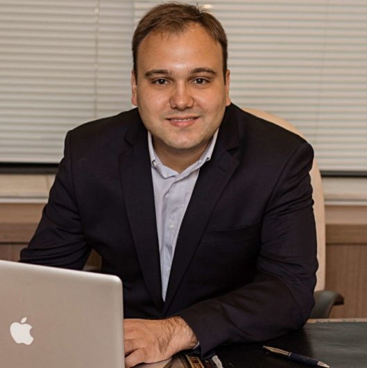 Dr. João Ricardo Penteado