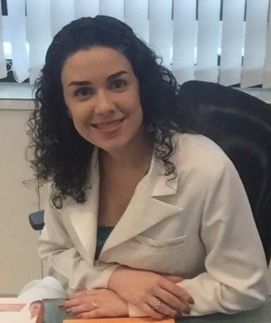 Dra. Pâmela Ribeiro