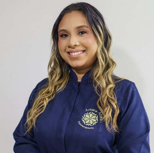 Dra. Ariana Alves