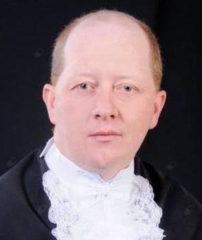 Dr. Valdir Weber