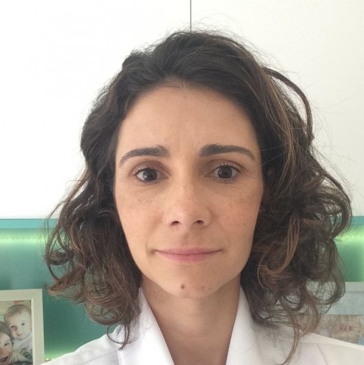 Dra. Patricia Barcelos Ogando
