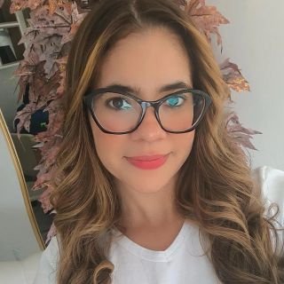 Dra. Gabriela Andrade