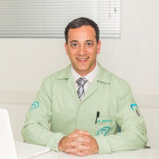 Dr. Norton Rodrigues dos Santos Júnior
