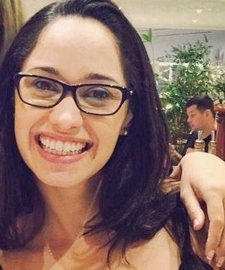 Dra. Fernanda Arrua Vares