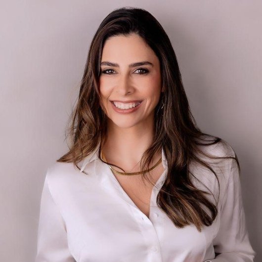 Dra. Danielly Andrade