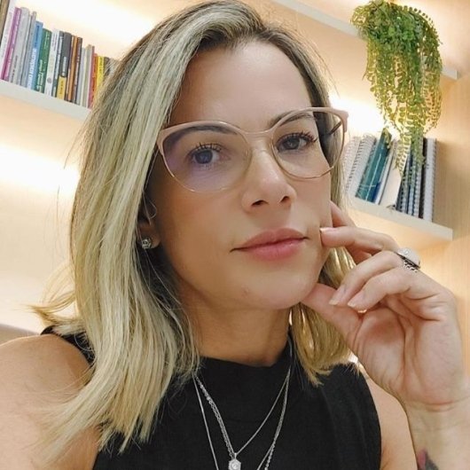 Cléia Cristina Matos Macedo