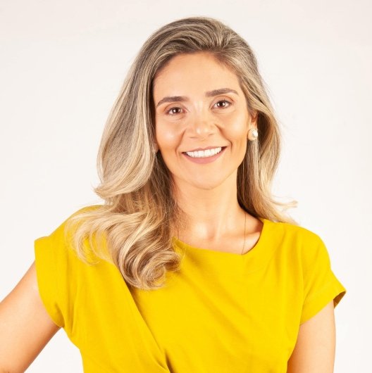Dra. Amanda Figueira Bussade