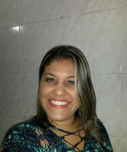 Aurea Viana