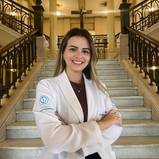 Dra. Nayara Antunes de Araujo