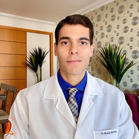 Dr. Ricardo Mariano