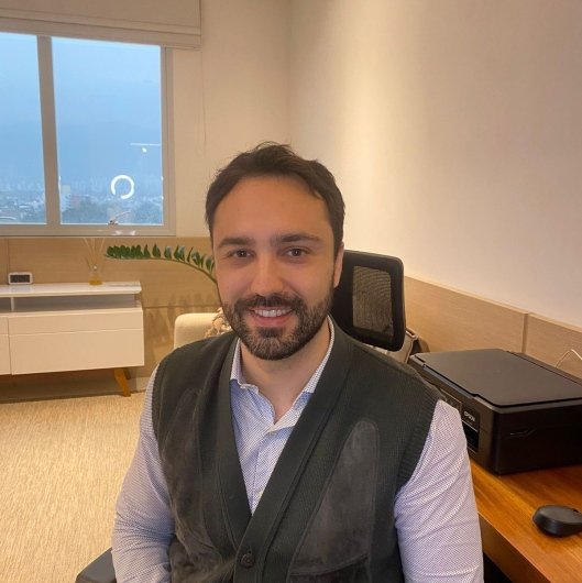 Dr. Tomás Soto Vieira
