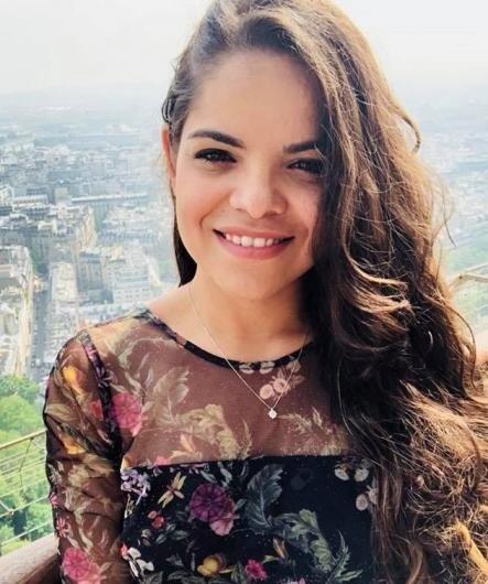 Fernanda Gomes
