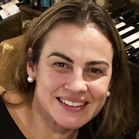 Dra. Lucena-De-Cássia Rodrigues Rosa