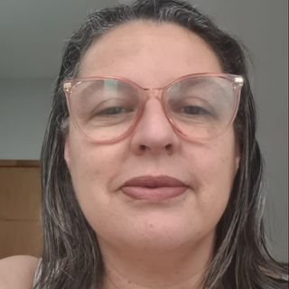 Carla yanaguissava