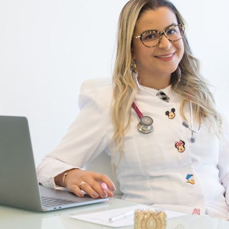 Dra. Camila Cavalli Cardoso de Oliveira