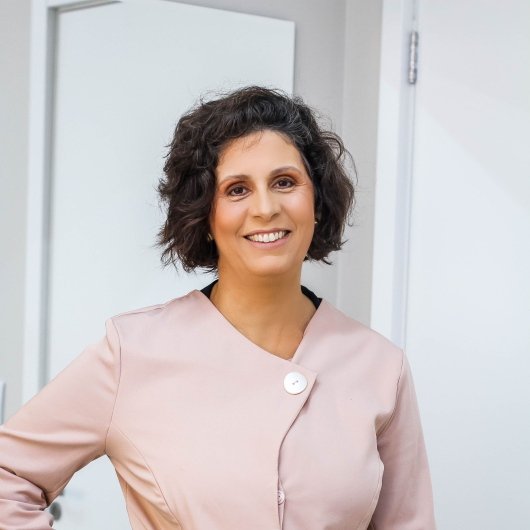 Dra. Mellie Souza