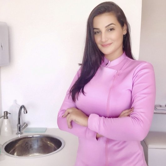 Dra. Vanessa Passos