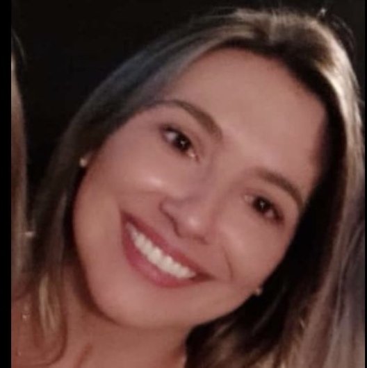 Dra. Leonara Vilela