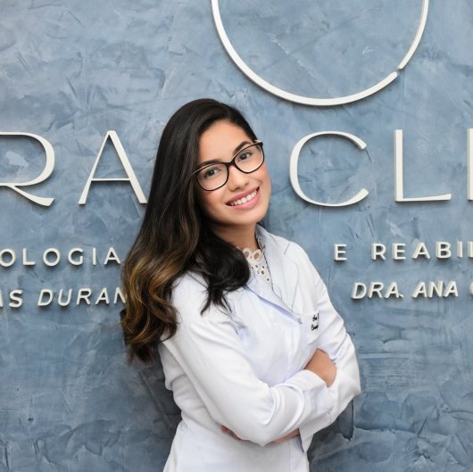 Dra. Ana Giselle Souza