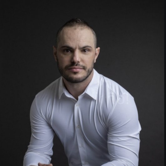 Dr. Élquer Rodrigues