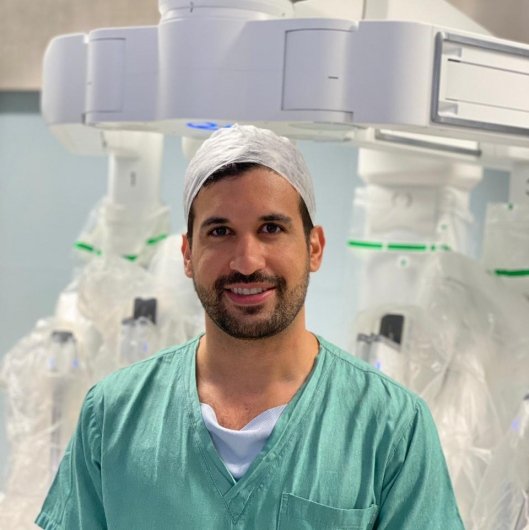 Dr. Gilfred Canuto Pereira