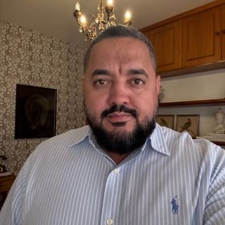 Dr. Ézio Humberto Batista de Oliveira Junior