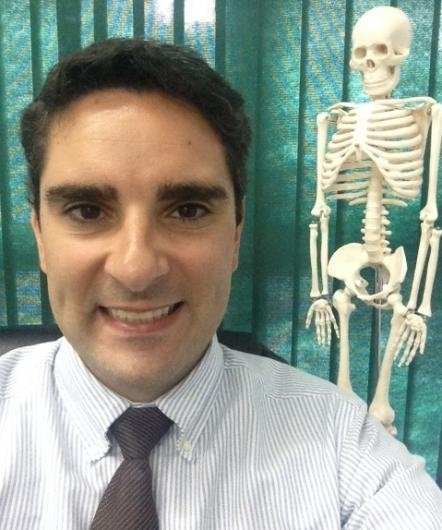 Dr. Leonardo Roure Esteves