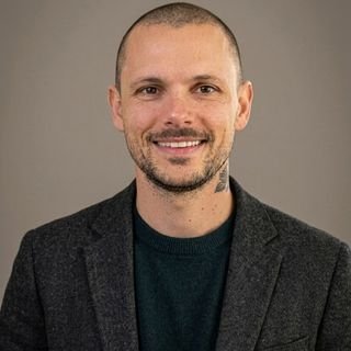 Vitor Nastromagario Schmidt Oliveira