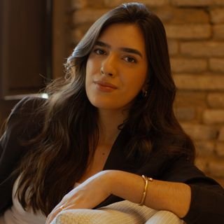 Dra. Évila Freire