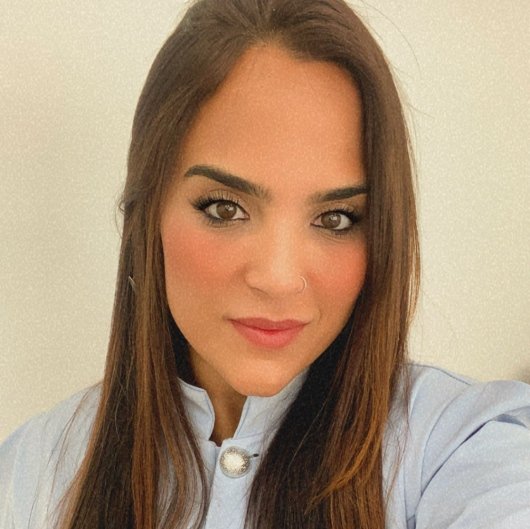 Dra. Aline Andrade