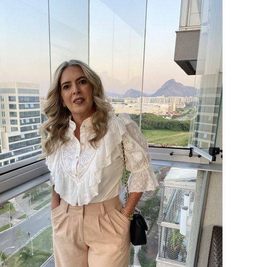 Dra. Janaina Abreu