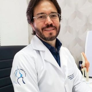 Dr. Luciano Lopes Castanha