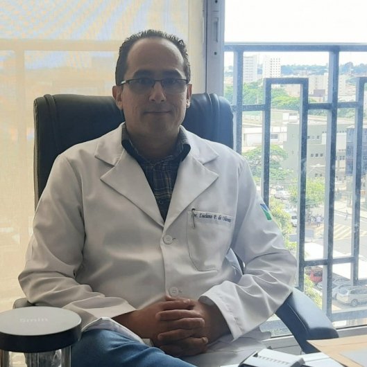 Dr. Luciano Pereira de Oliveira