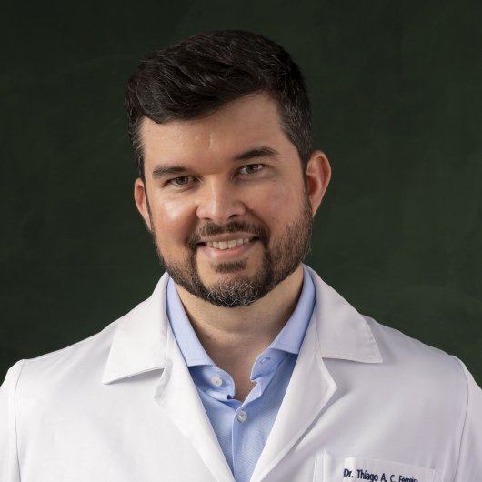 Dr. Thiago Ferreira