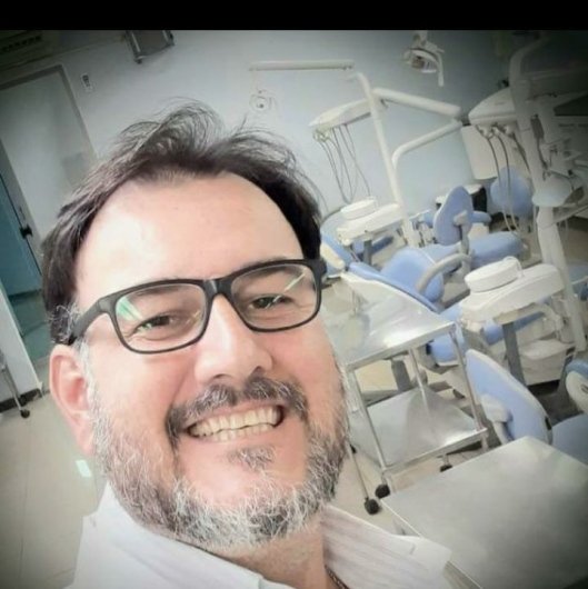 Dr. Roberto Pereira