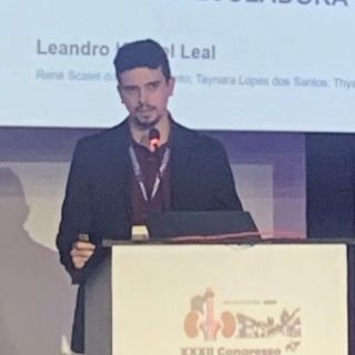 Dr. Leandro Kachel Leal