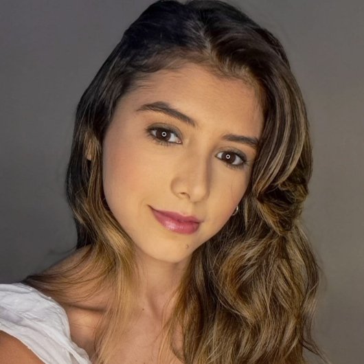 Maína Cristina