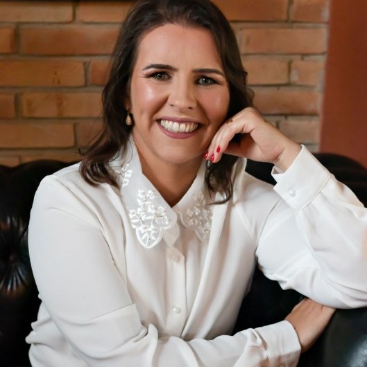 Dra. Michele Teixeira Machado