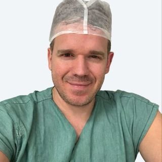Dr. Pedro Bastos