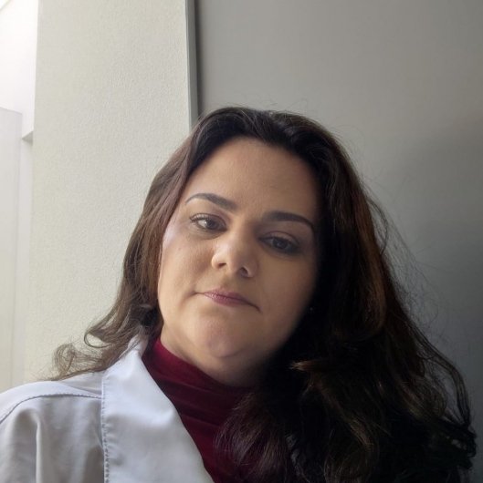 Dra. Fernanda Moraes