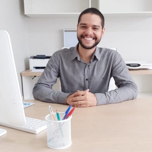 Prof. Aloan Rener Julião