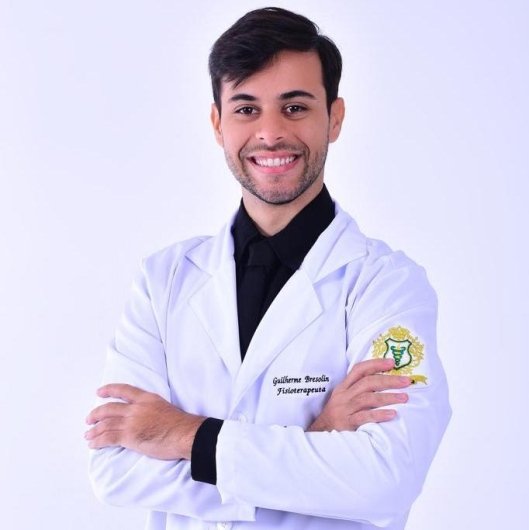 Dr. Guilherme Bresolin Stolz