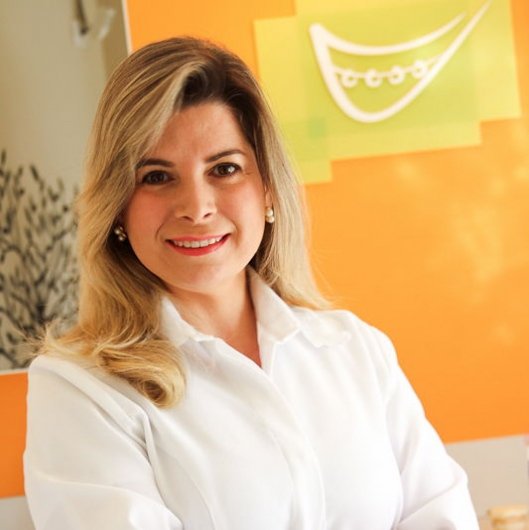 Dra. Andréa Abreu Corrêa