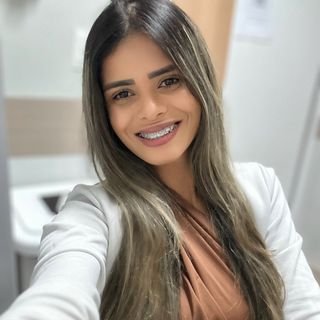 Dra. Daiane Araujo Pereira