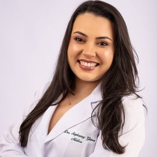 Dra. Stephanny Gomes