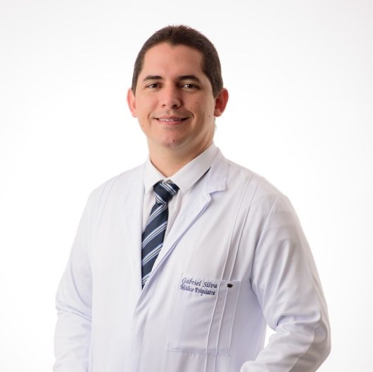 Dr. Gabriel Silva