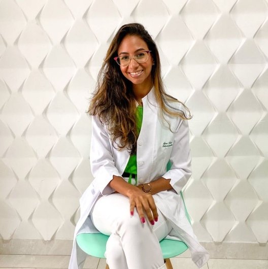 Dra. Ana Reis