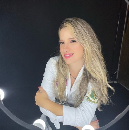 Dra. Bruna Bessigo