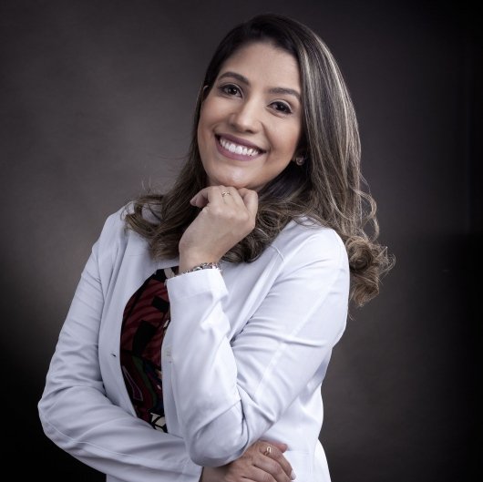 Dra. Tania Pereira